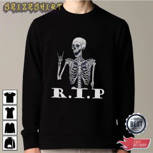 Halloween RIP Skeleton GraphicTee