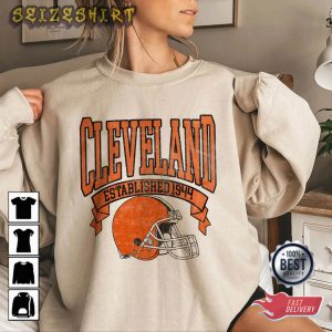 Vintage Cleveland Football Retro Tshirt