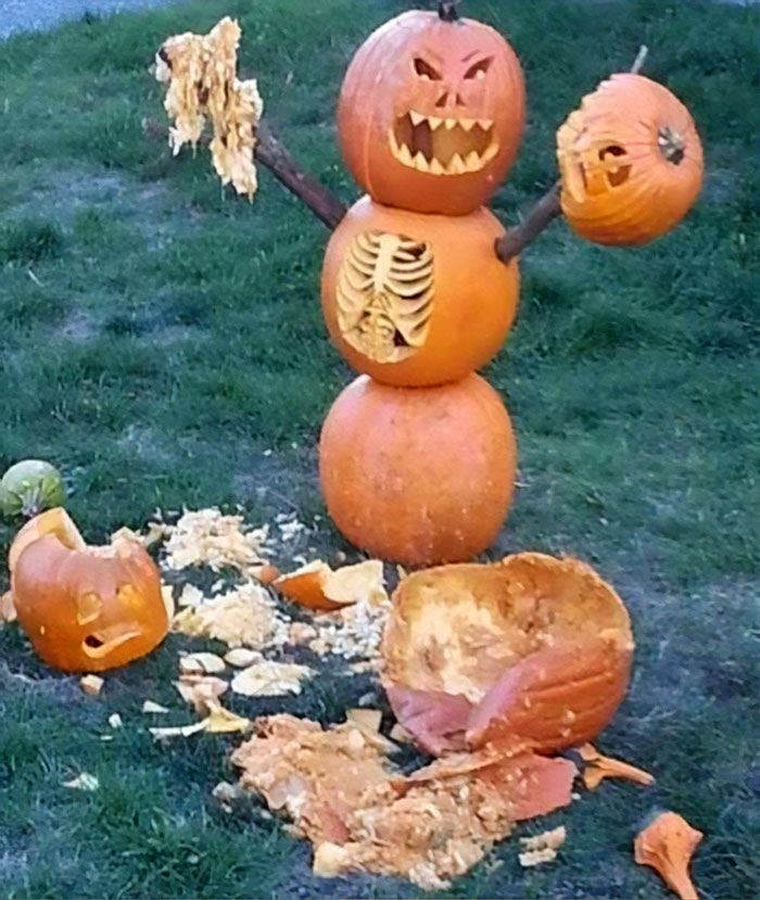 25 Times People Took Halloween Pumpkin Carving To A Whole New Level 22