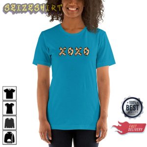 XOXO Happy Women Valentines Day Couple Matching Cheetah T-Shirt Print