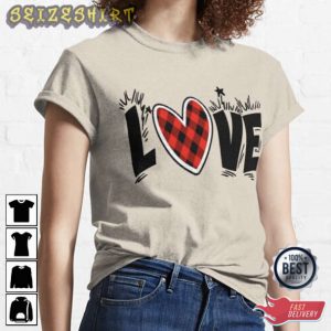 Checkered Heart Love Valentine Day T-Shirt