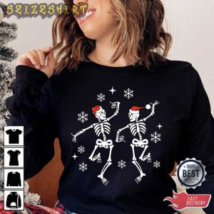 Christmas Dancing Skeleton Funny Santa Xmas T-Shirt