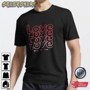 Love Valentine Gift Basic T-Shirt