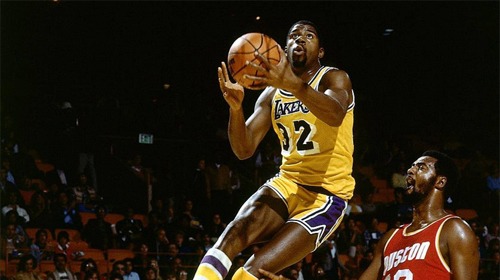 10 All-Time Greatest NBA Players (5)