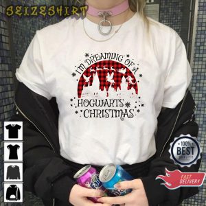 Dreaming Of A Hogwarts Harry Potter fans Gift for Christmas T-Shirt