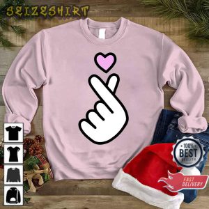 Heart Hand Sign Happy Valentine Day Gift Sweatshirt