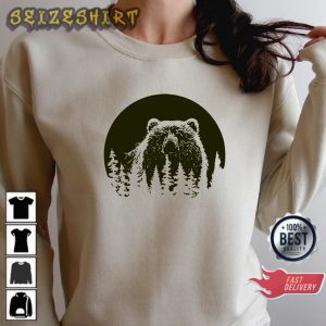 Mountain Silhouette Bear Wanderlust Wilderness Travel Sweatshirt