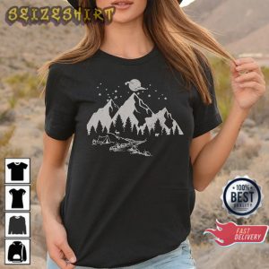 Mountain Silhouette Camp Outdoors Nature Campers Gift Sweatshirt