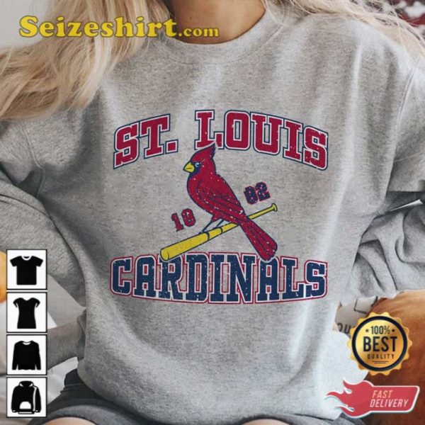 St Louis Cardinals Shirt Baseballs Unisex Tee Shirt