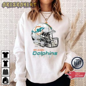 Vintage Dolphins Miami Florida American Football Player Gift T-Shirt