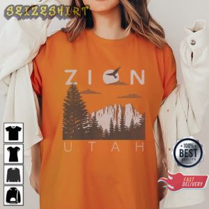 Zion National Park Zion Canyon Camping Gift T-Shirt