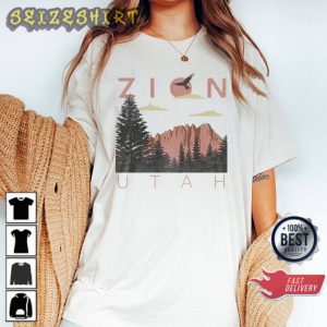 Zion National Park Zion Canyon Camping Gift T-Shirt