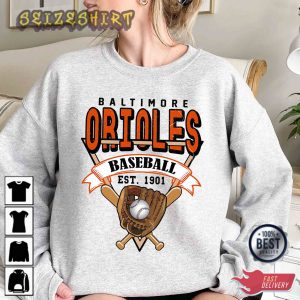 Baltimore Baseball Crewneck Sweatshirt Vintage Baltimore T-Shirt