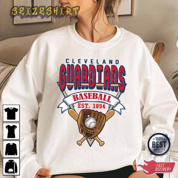 Cleveland Baseball Crewneck Sweatshirt Vintage Cleveland T-Shirt