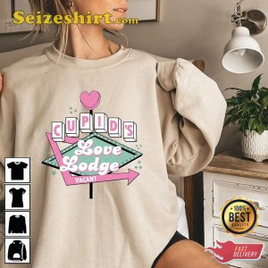 Cupid’s Love Lodge Women Valentines Day Heart Star Design Valentines Funny T-Shirt