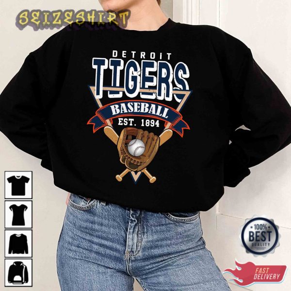 Detroit Baseball Crewneck Sweatshirt Vintage Detroit Baseball T-Shirt