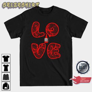 Love Vibe Happy Women Valentines day Unisex T-Shirt