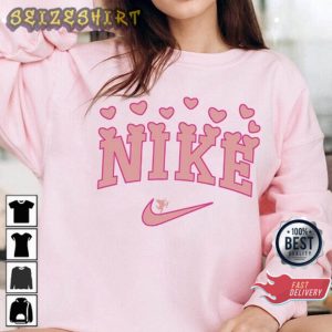 N1ke Women Valentines Day Heart Vintage Unisex T-Shirt