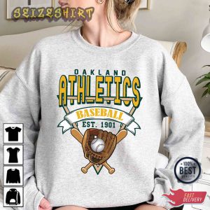 Oakland Baseball Crewneck Sweatshirt Vintage Oakland Baseball T-Shirt