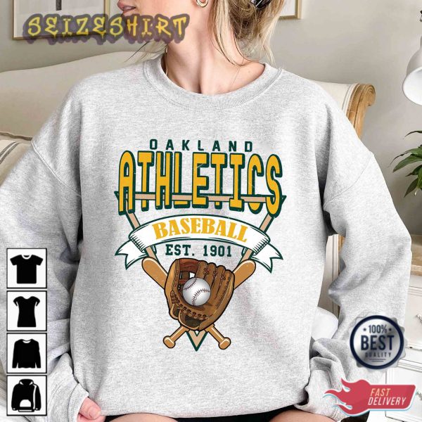 Oakland Baseball Crewneck Sweatshirt Vintage Oakland Baseball T-Shirt