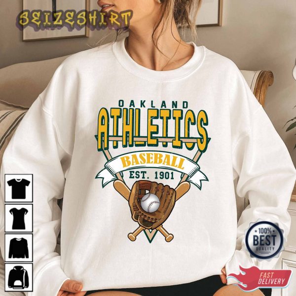 Oakland Baseball Crewneck Sweatshirt Vintage Oakland Baseball T-Shirt