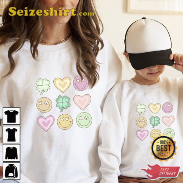 Heart Four Leaf Clover Smile Icon Family St Patricks Day Sweatshirt