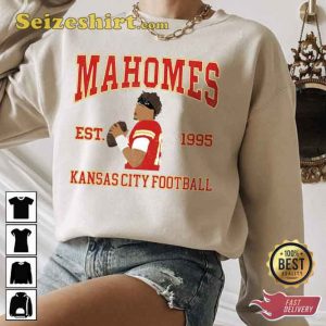 Vintage Patrick Mahomes KC Chiefs Football Sweatshirt