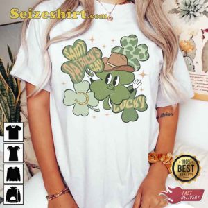 Vintage Saint St Patrick’s Day Lucky T-shirt