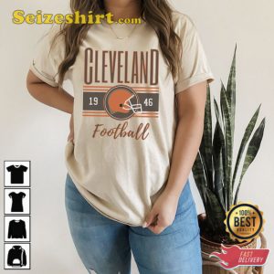 Cleveland Football Retro T-Shirt Gift for Fan