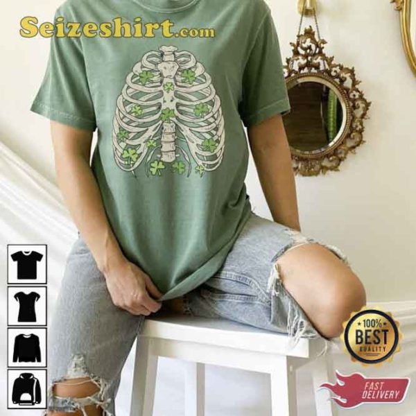 Four Leaf Clover Skeleton Patrick’s Day T-shirt