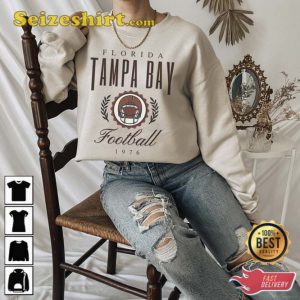 Tampa Bay Football Vintage Crewneck Sweatshirt