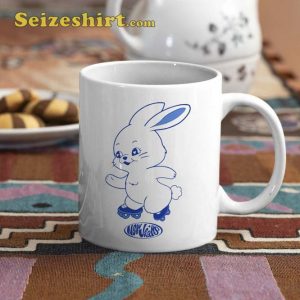 NewJeans Cute Bunny Skating Patin Coffee Mug