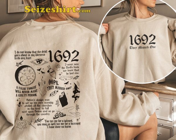 Salem 1692 They Missed One Witch Halloween Costume T-Shirt