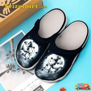 Snoopy And Charlie Brown The Peanut Movie Halloween Vibes Comfort Clogs