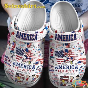 Snoopy Cartoon American 4th Of July Independence Day Comfort Clogs