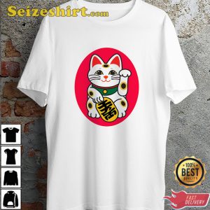 Maneki-neko Lucky Cat Japanese Chinese Ideal Gift T-Shirt
