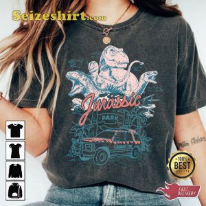 Vintage Jurassic Park Entrance T-Shirt